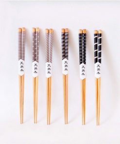 Đũa gỗ sồi hoa văn phong cách Nhật Bản - Đũa gỗ ăn cơm - The bamboo